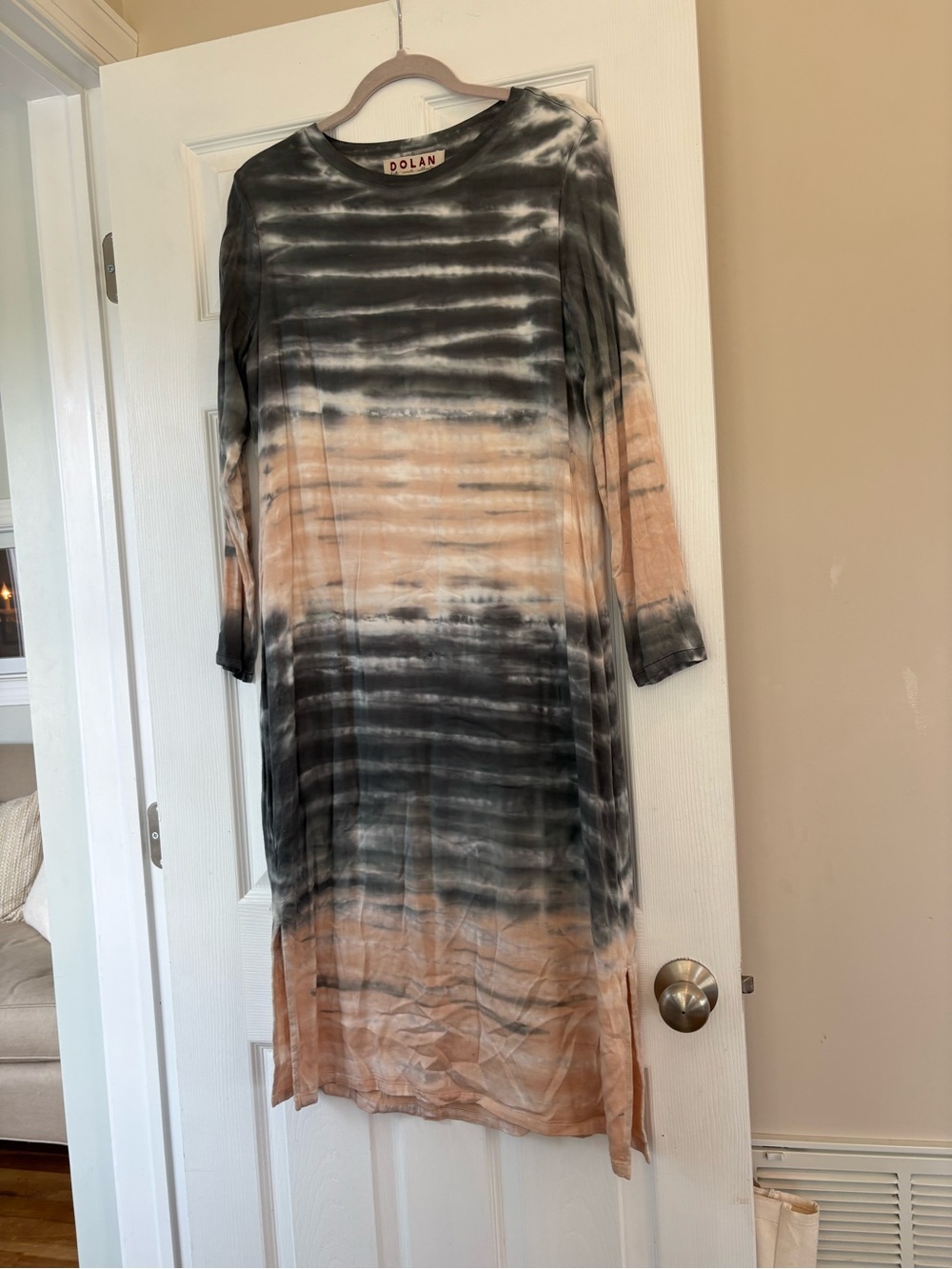Dolan Black and Tan Tie-Dye Long Sleeve midi Dress size petite medium
